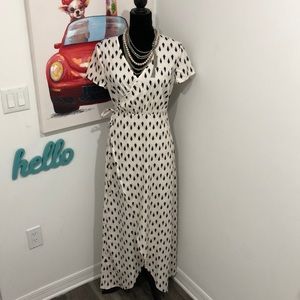 Lg Black and White Wrap Maxi dress